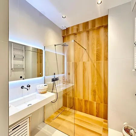 Апартаменты πολυτελές στο κέντρο της θεσσαλονίκης!